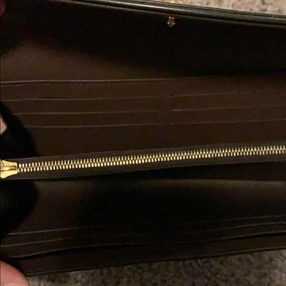 100% Authentic Louis Vuitton Normandy Wallet - Picture 4 of 11